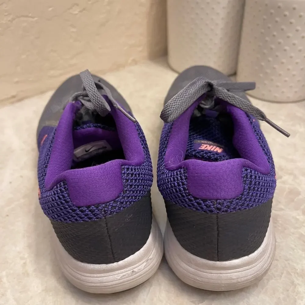 Nike Revolution 3 women’s athletic shoes sz 9-1/2